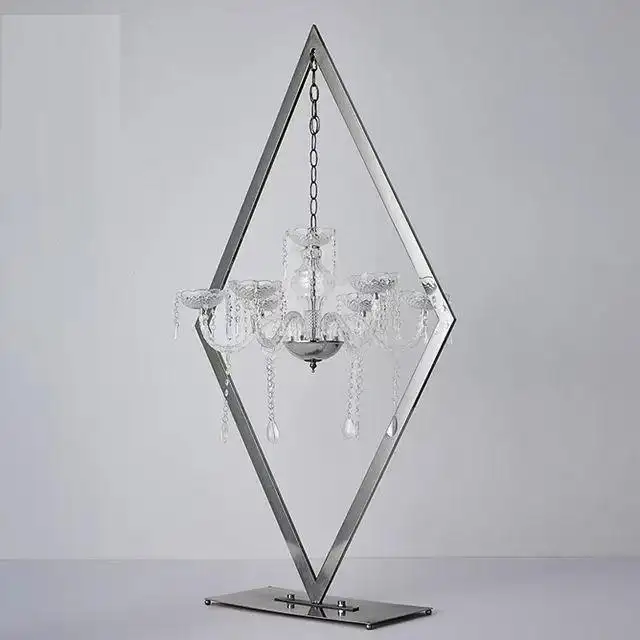 Venta al por mayor decorativo grande oro alto diamante marco colgante Mesa metal cristal colgante flor soporte para boda centro de mesa