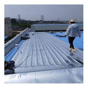 批发低价屋顶增强材料自粘防水膜屋面翻新延伸抗老化 - Product Image 1