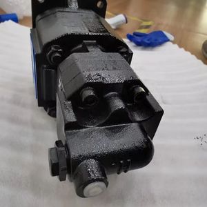 轮式装载机热销配件液压齿轮泵4120003676 JHP3125/02010-XF