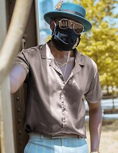 升华缎面连衣裙衬衫短袖闪亮真丝衬衫肌肉纽扣衬衫印花定制男士奢华真丝面料编织