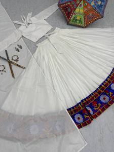 Traditional Navratri Special Lahenga <strong>Choli</strong> Designer Navratri Lehenga <strong>Choli</strong> Garba Lehenga <strong>Choli</strong> - Product Image 6