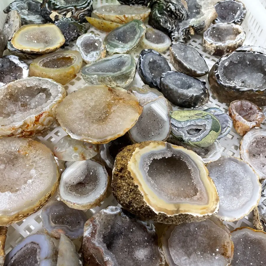 All'ingrosso di cristallo di pietra naturale artigianato regalo Druzy agata Geode pietra grezza per la decorazione della casa