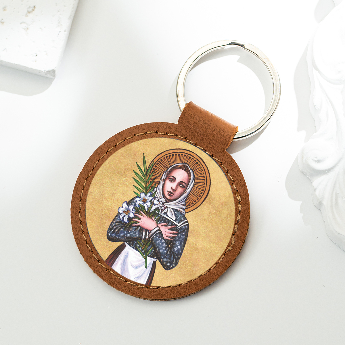 8. Porte-clés en cuir - Sainte Maria Goretti