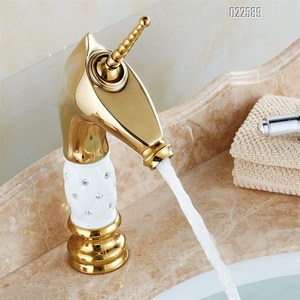 Phong Cách Châu Âu Mạ Vàng Chìm Đầu Cổ Đơn Lỗ Đồng Đồng Lạnh Và Ấm Kỳ Lân Vòi Phòng Tắm - Product Image 5