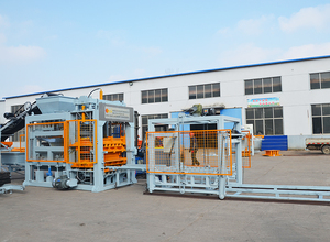 Precio de fábrica, máquina de fabricación de bloques de hormigón completamente automática, máquina de fabricación de ladrillos de bloques de cemento hueco, línea qt415s - Product Image 5