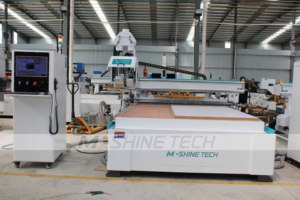Дешевые 2130 Atc Cnc маршрутизатор деревянная дверь дизайн Cnc маршрутизатор машина гнездовой Cnc для древесины JINAN M-SHINE - Product Image 2