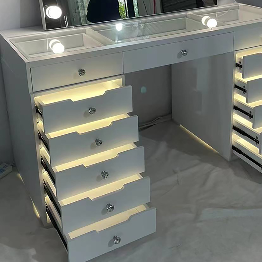 dressing table