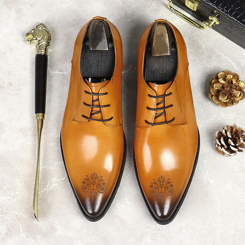 สีน้ำตาล