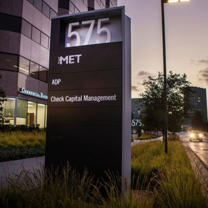 Kim loại bên ngoài freestanding wayfinding trụ cột pylon dấu hiệu Đường Phố định hướng thông tin tin nhắn hướng dẫn đường phố Totem dấu hiệu Hội Đồng Quản Trị - Product Image 3