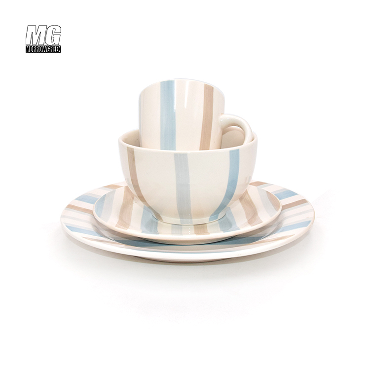 Wholesale cheap price tableware custom logo pattern ceramic dinnerware porcelain dinner set