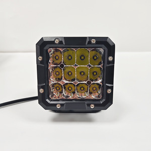 ระบบไฟส่องสว่างอัตโนมัติ60W 6000K กันน้ำไฟลูกบาศก์ LED 4นิ้วสำหรับขับขี่ออฟโรด