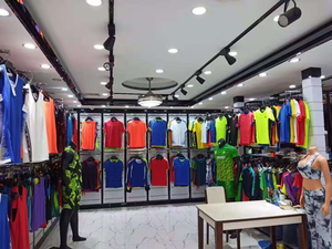 Bán Buôn 2025 2026 Gavi Lamine 10 Yamal Pedri Bóng Đá Jersey Bóng Đá Áo Sơ Mi MBappe Máy Nghe Nhạc Bóng Đá Retro Phiên Bản Jerseys Thực - Product Image 3