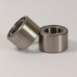 Rullo inchiostratore F-24303 a doppia fila per stampatrici Offset Roland pezzi di ricambio per tipografie - Product Image 1