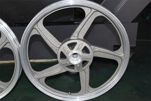 ศูนย์เครื่องจักร CNC สำหรับประมวลผลขอบล้อที่ออกแบบใหม่ FMU650 - Product Image 6