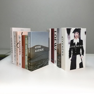 Son dekoratif sahte chanel odası dekor açılabilir kutusu kitap dekor Tom Ford kanallı parlak - Product Image 3