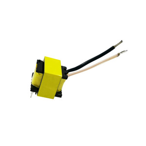 EE16 Intelligenter Plug-in-Leistungs transformator 5V 3.4A Vertikal 5 5 Hochfrequenz-Sicherheits transformator - Product Image 1