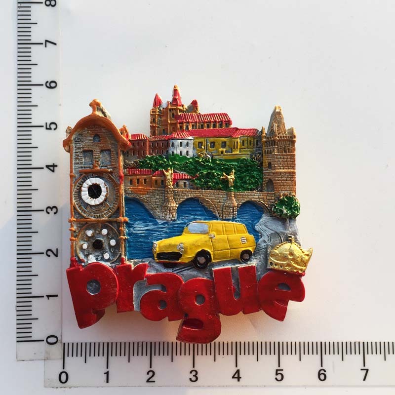 La colorida Torre del Reloj de Praga
