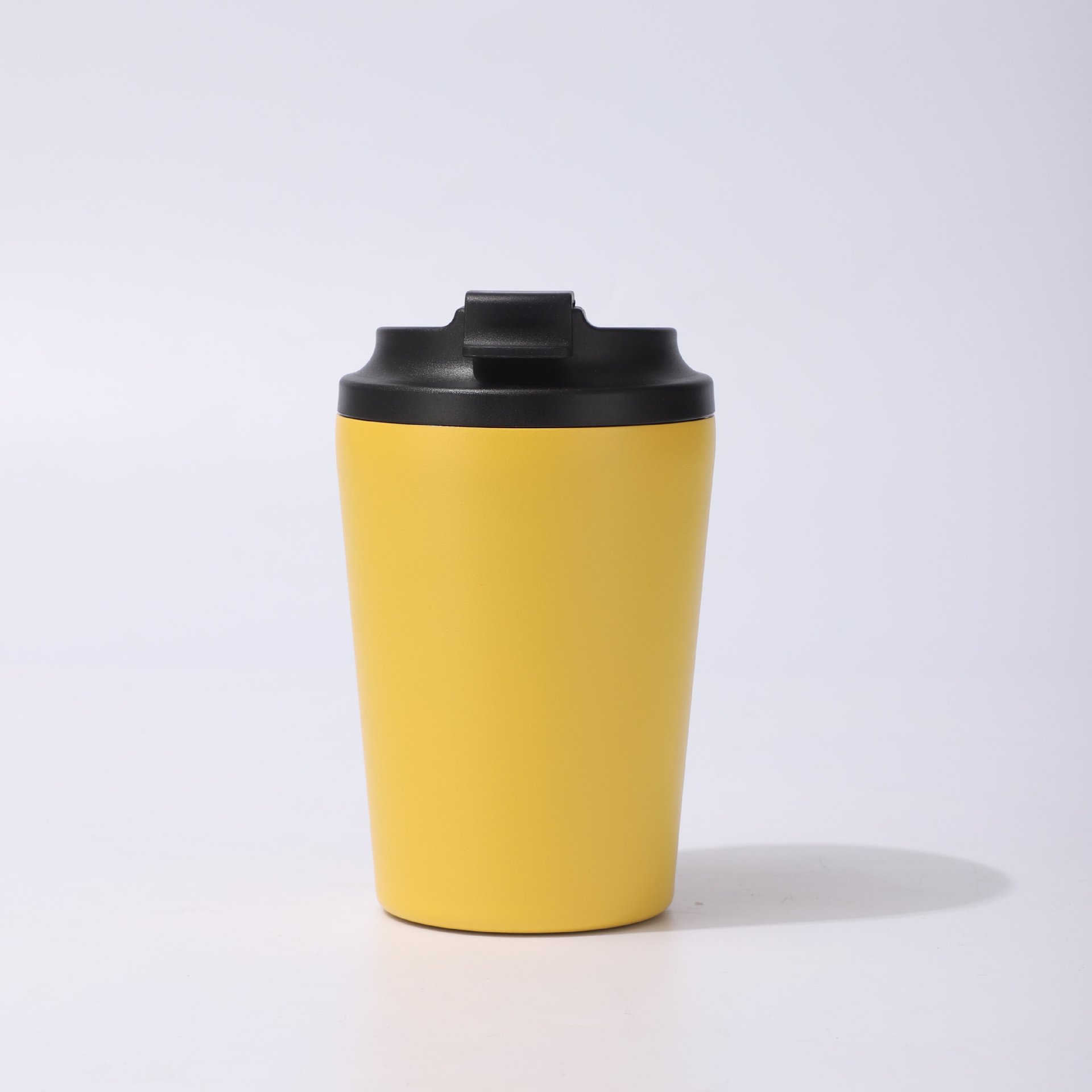 Plastique jaune en aérosol