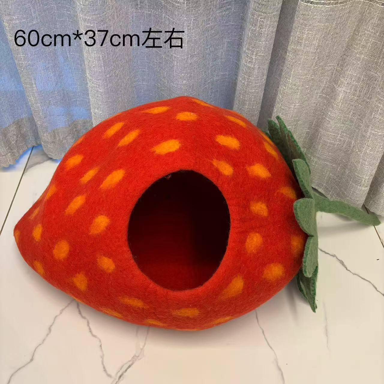 Grey-Strawberry