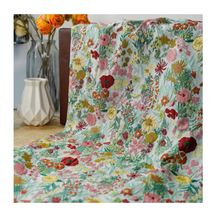 High quality 100%polyester woven customize floral pattern brocade jacquard yarn dyed fabrics for dress