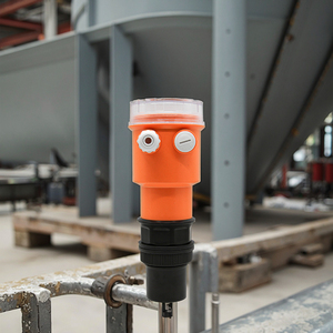 Transmissor nivelado ultrassônico industrial do dois-fio 4-20mA para tanques de armazenamento líquidos químicos - Product Image 1