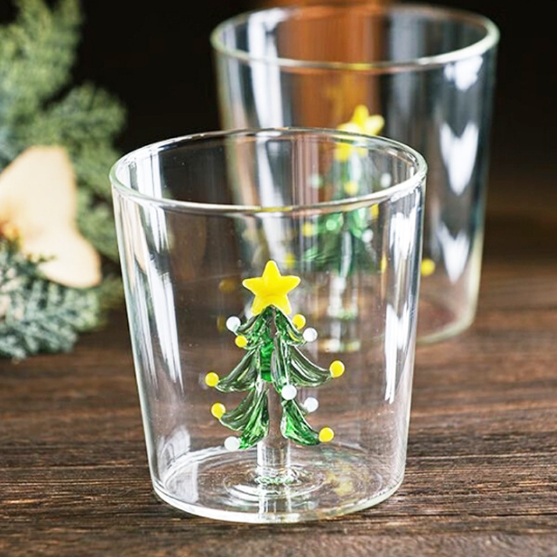 Sapin de Noël vert