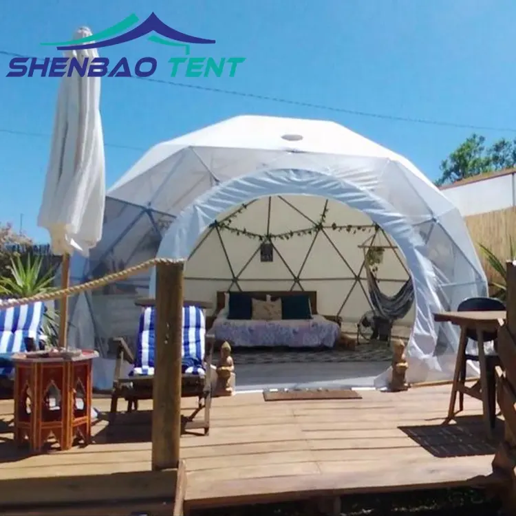 Di lusso geodetica colori personalizzati cupola Hotel tende per il campeggio Glamping con il bagno