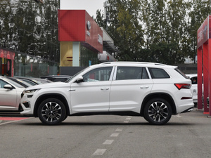 2023 in STOCK Wholesale High Performance 5 Seater Luxury Chinese 2.0T SUV Speed 200km/hr <strong>Skoda</strong> Kodiaq LHD Petrol Car for Sale