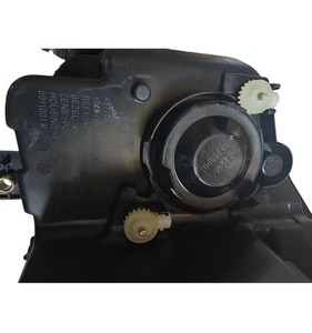 OEM 4577002 araba işık kafa lambası BRILLIANCE V5 için sağ ön kombinasyon başkanı işık LED