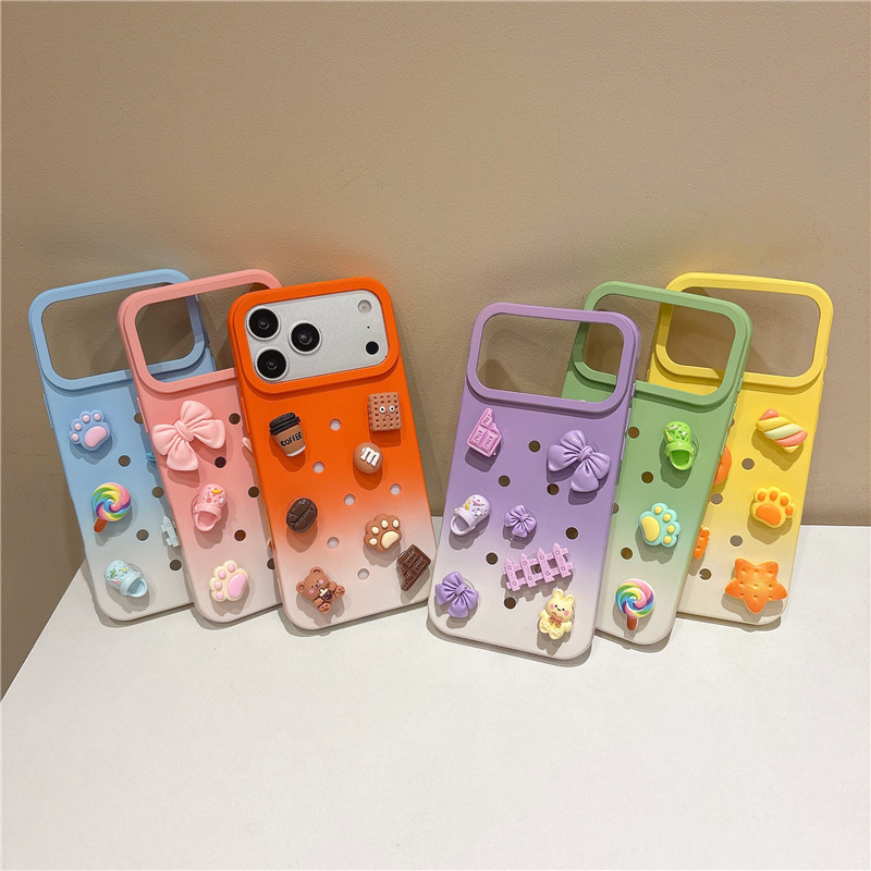 Coque de téléphone avec 7 breloques