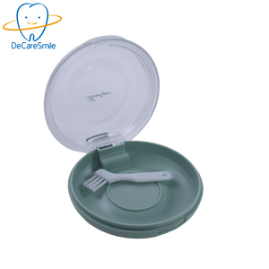 Coloré noir Mini plastique fixation aligneur stockage dentier boîte mignon étui de retenue - Product Image 4