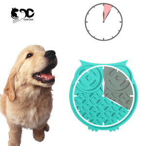 Geerduo High Density Tear Resistant Elasticity <strong>Arc</strong> Design of Inner Wall Non Slip Refrigeratable Heating Silicone Dog Lick Mat