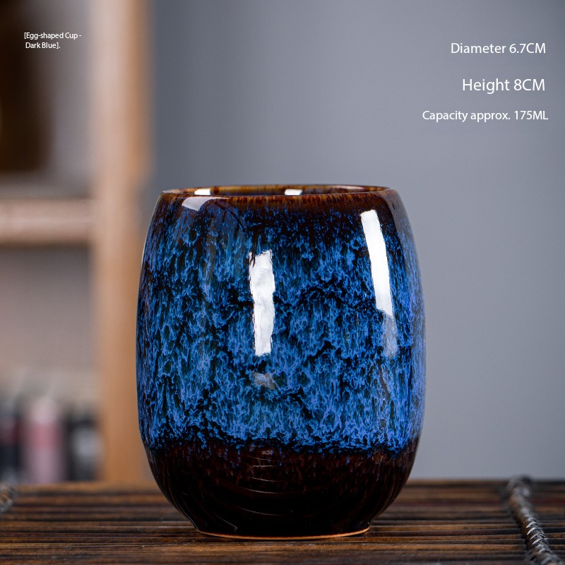 Taza con forma de huevo azul
