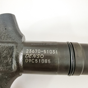 Genuine diesel Injector <strong>095000</strong>-<strong>9780</strong>,23670-51031 for Common Rail Injector Assy 9709500-978 <strong>095000</strong>-7711/23670-59037 - Product Image 1