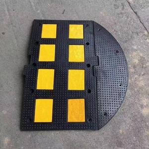 CE Rubber <strong>Speed</strong> <strong>Bump</strong> 600*500*50mm for Road <strong>Speed</strong> Reduction Hump