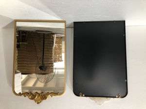 别致的家具大型法国复古风格墙镜-仿古金色装饰墙镜金色盾牌金属框架镜