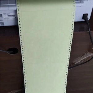 颜色CB CFB CF 48-70gsm易复印定制无碳NCR复印纸，用于计算机打印票据登记簿 - Product Image 1