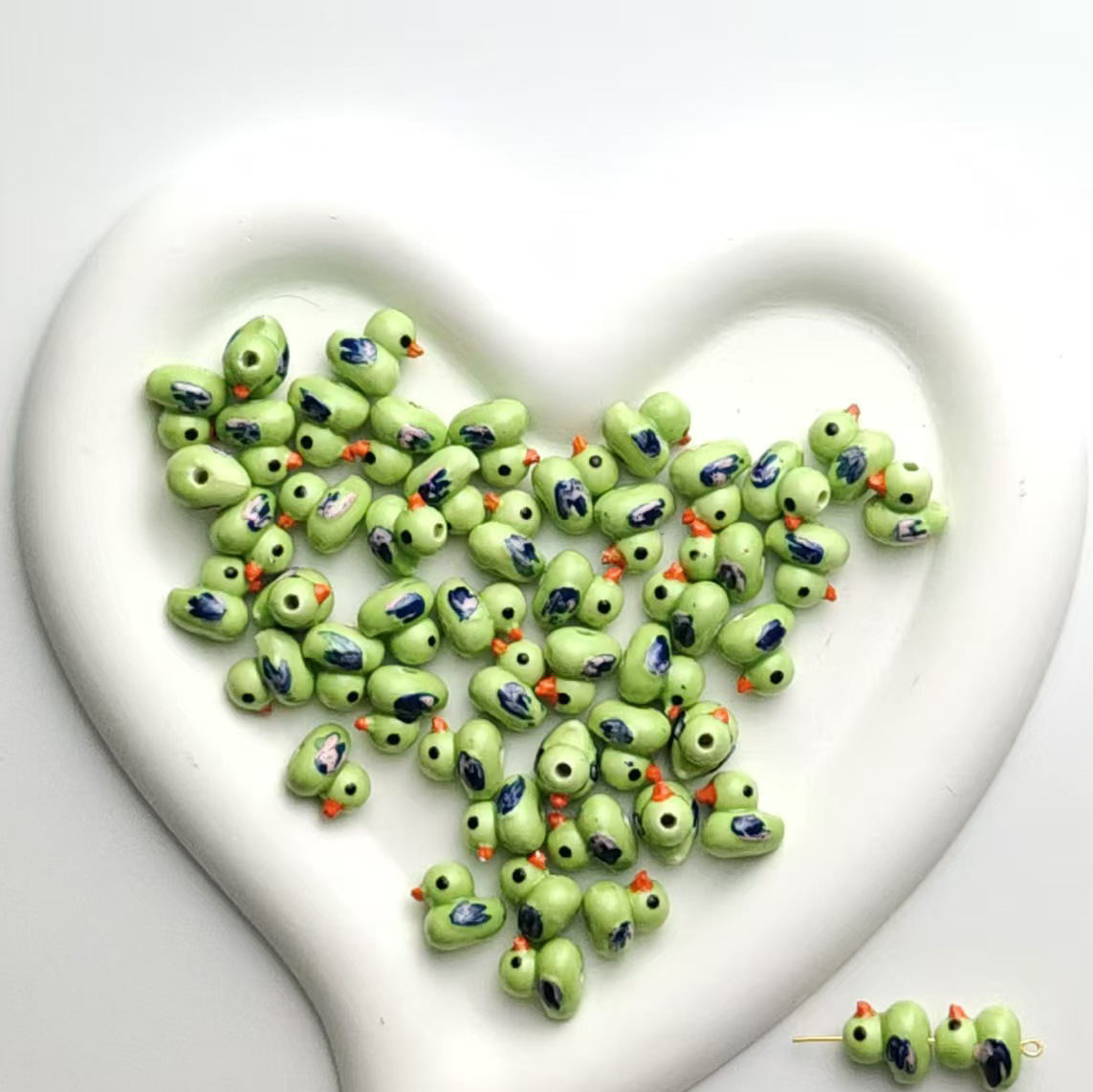 2-สีเขียว