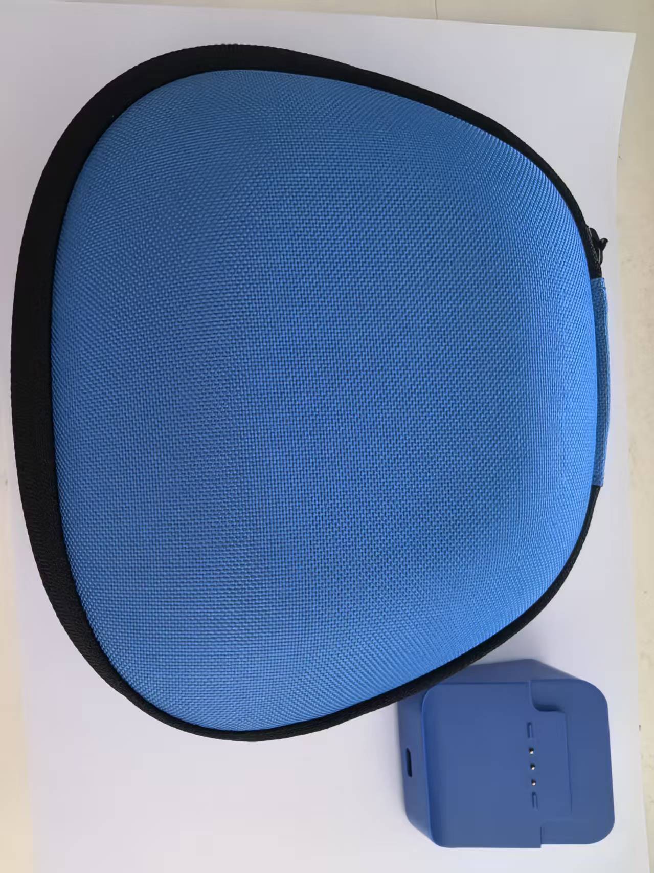 Azul