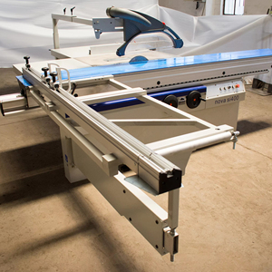 Cutting Machine Manual Wood <strong>Saw</strong> <strong>Panal</strong> Cnc Wood <strong>Saw</strong> Table Sliding Machine Cutting Panel Cutter