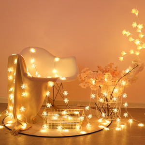 ไฟสาย LED เกล็ดดาวสำหรับตกแต่งกลางแจ้งและตั้งแคมป์สีสันสดใสไฟคริสต์มาสกันน้ำกลางแจ้ง - Product Image 3