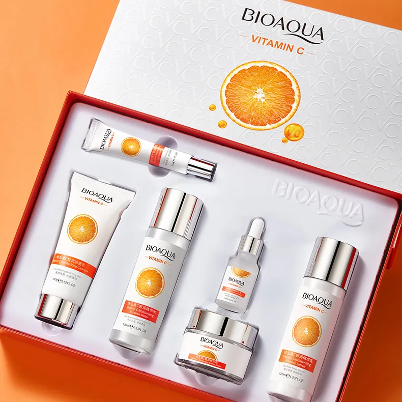 Bioaqua OEM nuove migliori vendite vitamina C schiarente cura della pelle del viso kit riparatore anti-età per la cura della pelle set per la cura della pelle