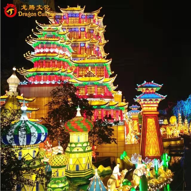 สีแดง