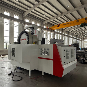 เครื่องกัดโครง CNC GMC1613ความแม่นยำสูงศูนย์เครื่องจักรกลทั่วไปพร้อมระบบควบคุม GSK เรียวแกน BT40
