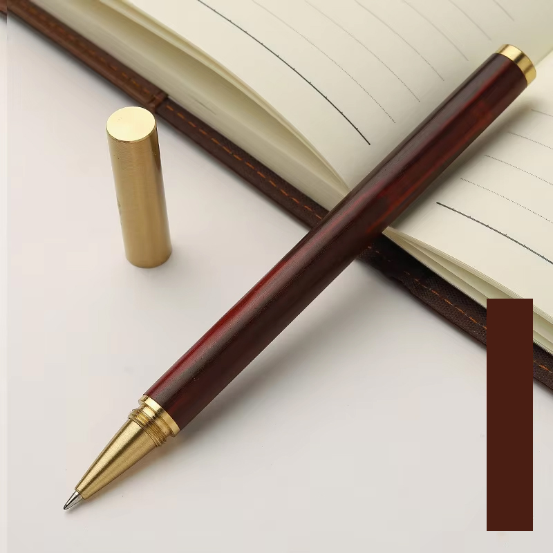 Stylo signature en laiton et bois de santal M018