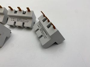 Neue und originale Plc-Menge von 5 S3M3-Klemmenschrauben 63 600 Volt AC zur Verwendung mit SPS-Programmier steuerung der Serie MS325 - Product Image 5