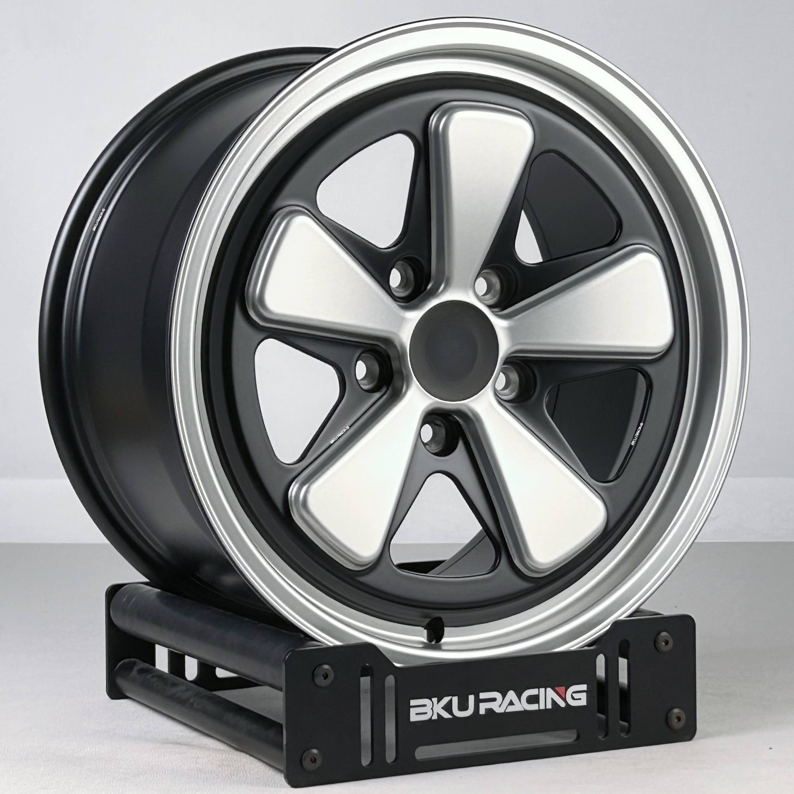 สีดำ