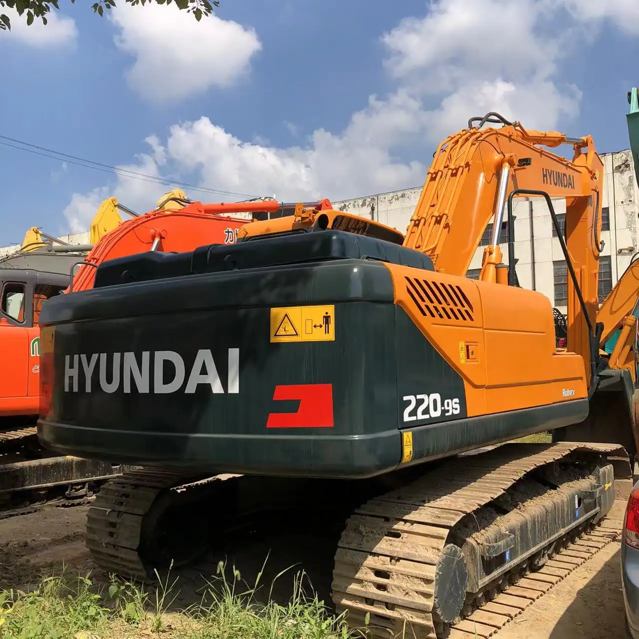 Hyundai hyundai used exciter diimpor dari Korea Selatan dijual dengan harga jam rendah Hyundai used excavator