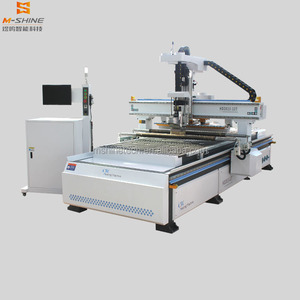JINAN M-shine Escultura <span class=keywords><strong>CNC</strong></span> Madeira 1328ATC 4 Eixo 3D woodworking gravura máquina com o eixo 9.0KW
