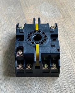 Nuovo e originale Plc P2CF11 presa relè BASE 11 PIN 10A 250VAC PLC Controller di programmazione - Product Image 4